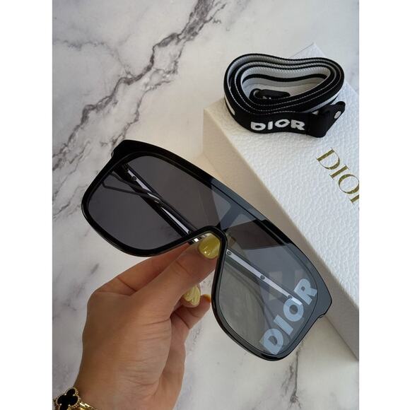 NEW Dior DiorFast M1I Sunglasses with Strap in Black Mirror - Picture 1 of 8
